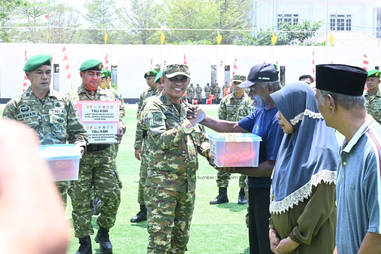 Gubernur Anwar Hafid Sebut Bakti TNI AD Wujud Kemanunggalan: 479 Titik Disasar