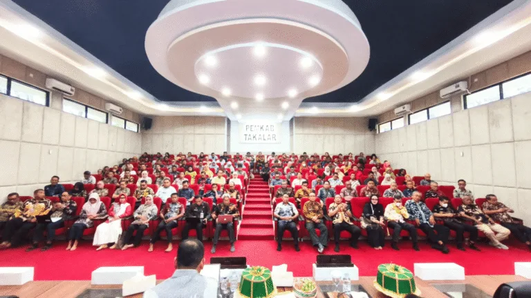 Weekly Meeting Pemkab Takalar Berlangsung 14 Jam, Bupati Daeng Manye Tekankan Pelayanan Terbaik untuk Masyarakat