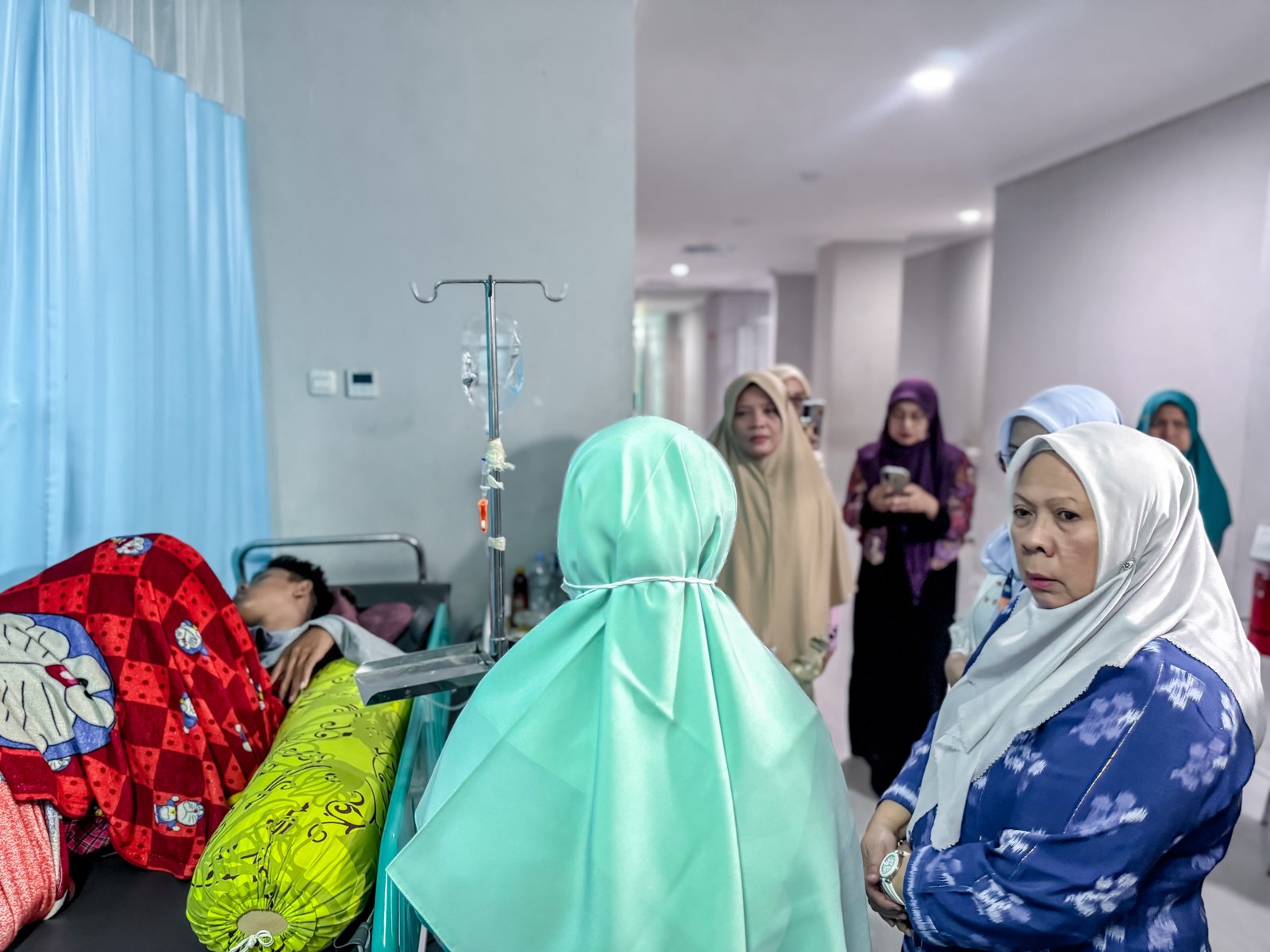 Kunjungi Korban Bentrok Anoa, Wagub Sulteng Reny A.Lamadjido Ajak Warga Menahan Diri dan Jaga Perdamaian