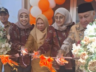 Wagub Sulteng Resmikan Klinik Assyifa Prima Palu,dr.Magfira : Siap Memberikan Pelayanan Kesehatan Berkualitas dan Profesional