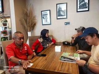 Humas PT.PELINDO Regional IV Makassar "Ngopi Sore" Bersama Rekan Awak Media online di Kota Palu