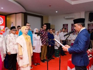 Kukuhkan Pengurus Dekranasda,Gubernur Sulteng Dorong Penguatan UMKM dan Industri Kreatif