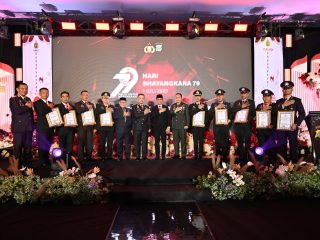 HUT ke-79 Bhayangkara,Gubernur Anwar Hafid Apresiasi Polda Sulawesi Tengah