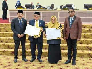 Pemprov Sulteng dan DPRD Sulteng Setujui Rancangan KUA PPAS-APBD Tahun Anggaran 2025