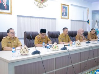 Gubernur Anwar Hafid Menginstruksikan Kedisiplinan ASN Terapkan Absensi Digital Lewat Aplikasi B-Kin