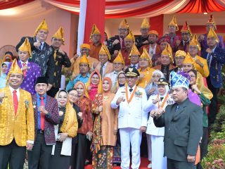 Wagub dr. Reny Jadi Inspektur Upacara Penurunan Bendera HUT ke-80 Republik Indonesia