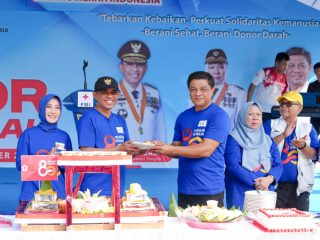 HUT ke-80 PMI,Gubernur Anwar Hafid Launching Program ‘Berani Donor Darah’