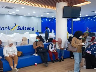 Bank Sulteng Salurkan Beasiswa "BERANI CERDAS" 15.663 Mahasiswa Terima Manfaat