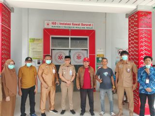 Kolaborasi Pemdes,Kecamatan dan Dinas Sosial Takalar,Tanggap Mengapresiasi Keluhan Daeng Nyengka Warga Moncongkomba