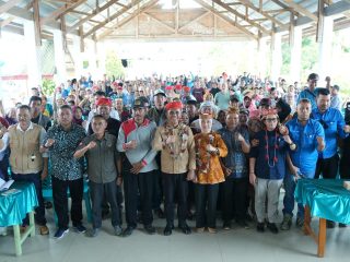 Gubernur Anwar Hafid dan Satgas PKA Kunjungi Lore Bersaudara: Desak Penghentian Intimidasi Bank Tanah di Kabupaten Poso