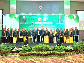 Wakil Gubernur Sulawesi Tengah Lantik Pengurus PDS PatKLin Cabang Palu Periode Tahun 2025 – 2028