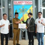 Didampingi KONI, Gubernur Sulteng Serahkan Bonus kepada Atlet Peraih Medali SEA Games Thailand 2025