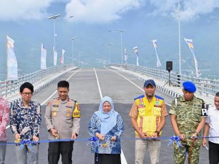 Jembatan Palu IV Resmi di Buka, Wagub Sulteng dr. Reny Lamadjido : Masyarakat Ikut Menjaga dan Merawat fasilitas Publik